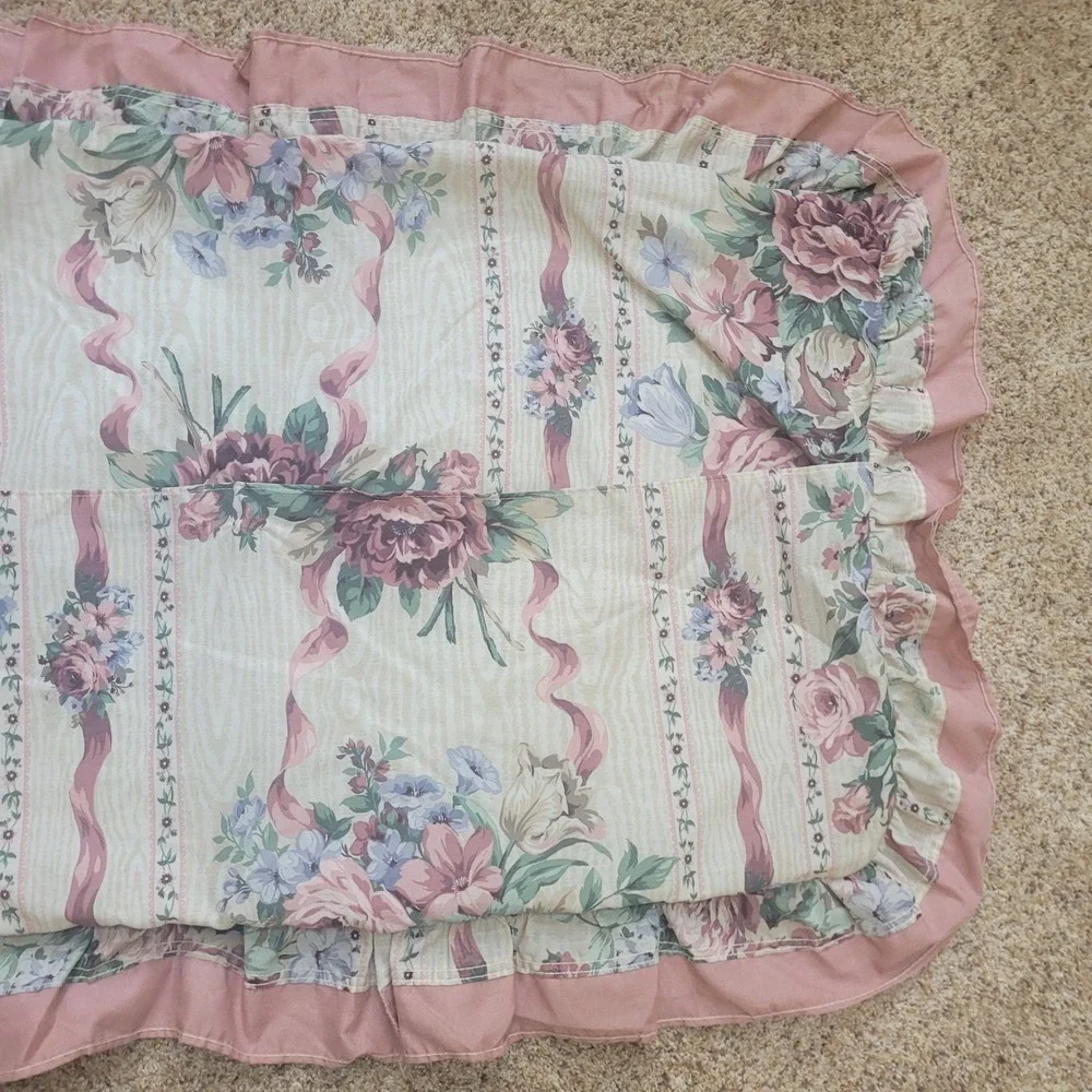 N/A vintage pillow